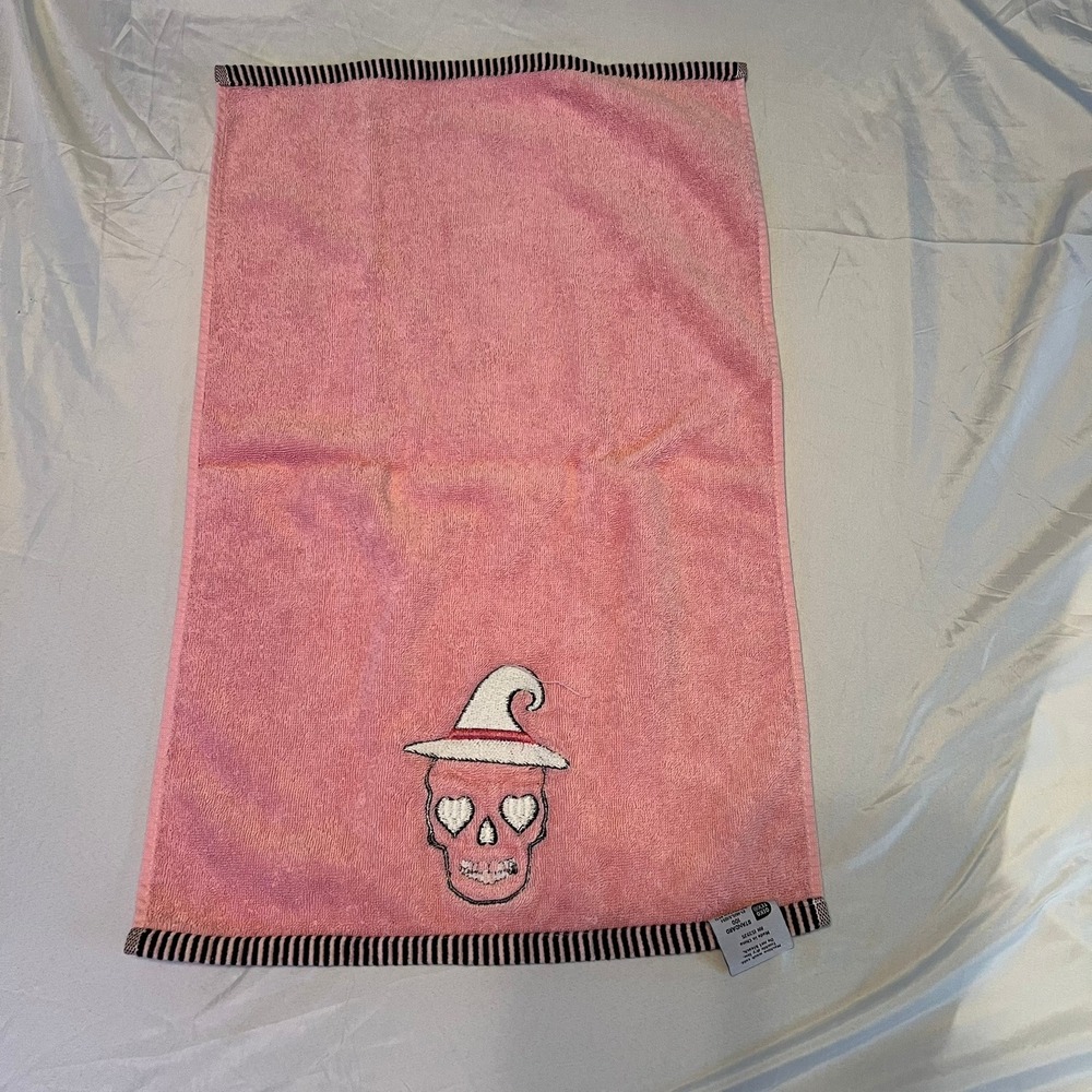 Spooky Vibes Hand Towel Unisex OS Pink Very Good Witch Skull Glitter Halloween - Picture 2 of 7